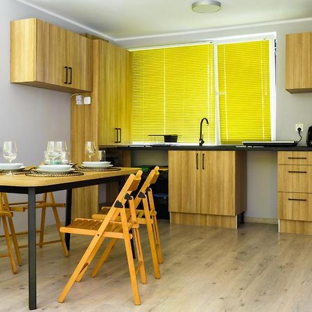 Camping Oaza Błonie Kórnik Domki Standard Plus - 3 pokoje Exterior foto